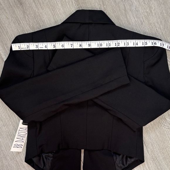 New w tags BB Dakota Women's Elegant Black Tuxedo Jacket size 0 - Picture 7 of 8